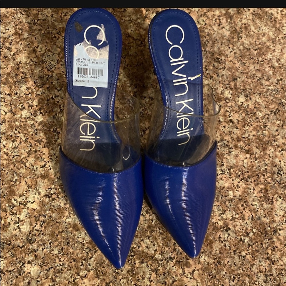 CALVIN KLEIN SIZE 6 NEW
